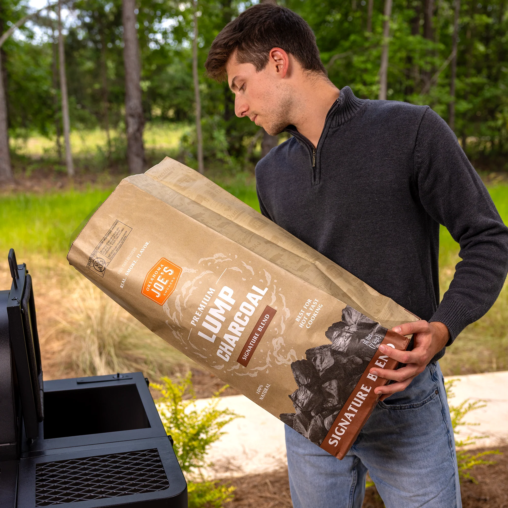 Oklahoma Joe's® Hardwood Lump Charcoal, 16 lb bag - Image 7